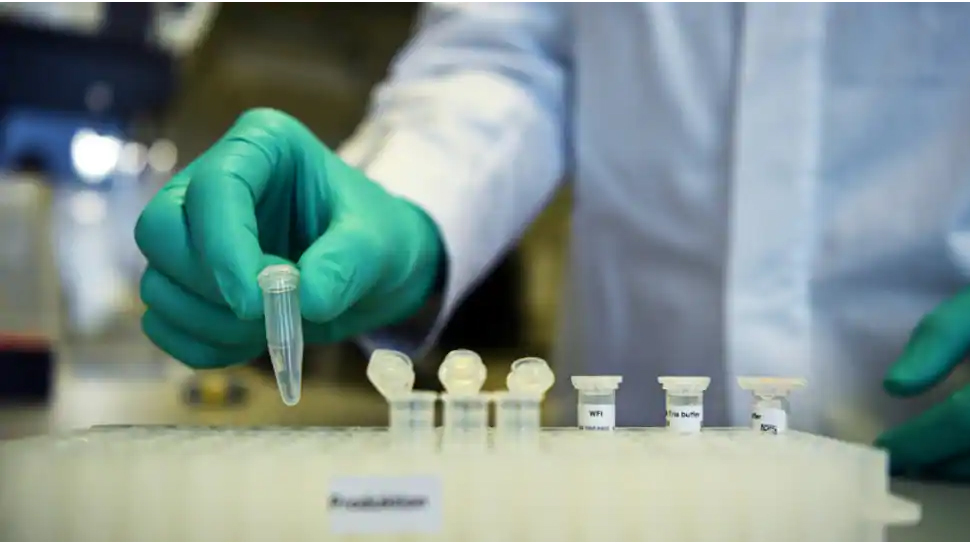 Coronavirus: आज फिर 28 हज़ार से ज्यादा मामले, कुल तादाद 9 लाख के पार Coronavirus: आज फिर 28 हज़ार से ज्यादा मामले, कुल तादाद 9 लाख के पार