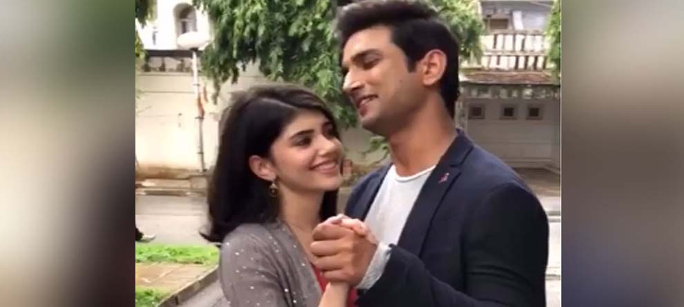 ସୁଶାନ୍ତଙ୍କ ସହ ଅଭୁଲା ସ୍ମୃତିକୁ ସେୟାର କଲେ ସଞ୍ଜନା ସୁଶାନ୍ତଙ୍କ ସହ ଅଭୁଲା ସ୍ମୃତିକୁ ସେୟାର କଲେ ସଞ୍ଜନା