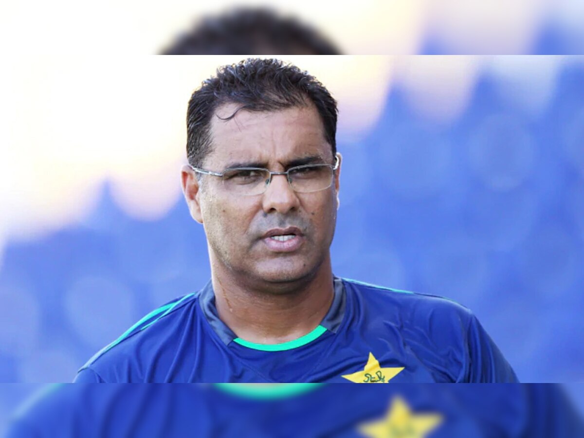 पाकिस्तान क्रिकेट टीम के गेंदबाजी कोच वकार यूनिस (फोटो-Reuters)