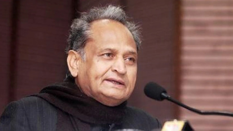 अशोक गहलोत के बड़े भाई अग्रसेन समेत 4 के खिलाफ ED की छापेमारी