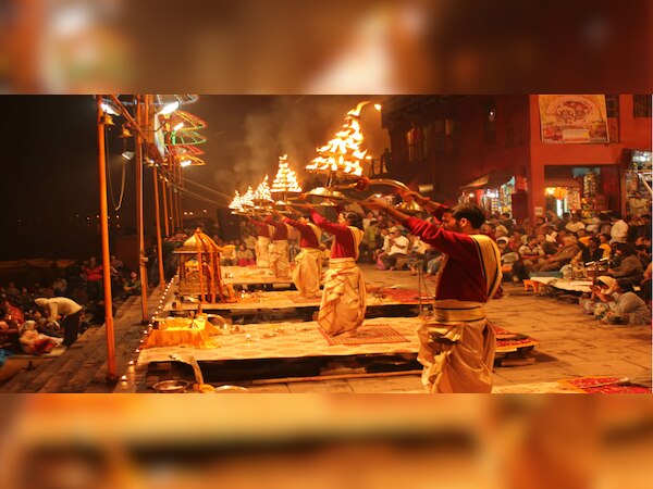 ବାରାଣସୀର ଗଙ୍ଗା ଘାଟରେ ଧାର୍ମିକ ଆୟୋଜନ ଉପରେ କର ଆଦାୟ କରିବେ ଯୋଗୀ ସରକାର