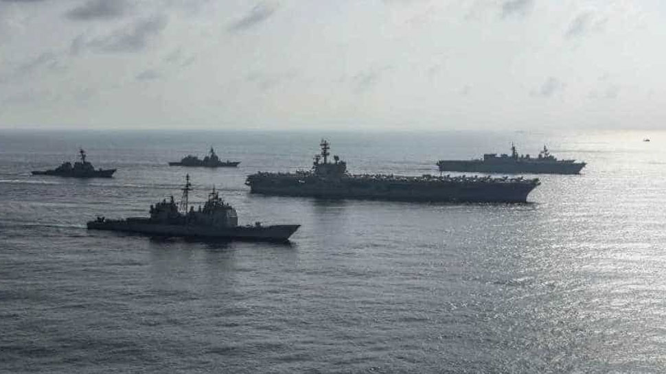 South China Sea मुद्दे पर अमेरिका के साथ विवाद गहराया, चारों तरफ से घिरा चीन - Zee News Hindi