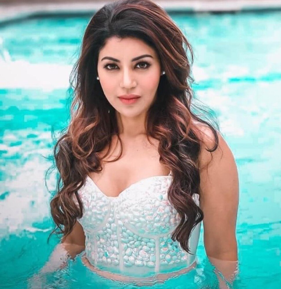 देबिना बनर्जी Debina Bonnerjee