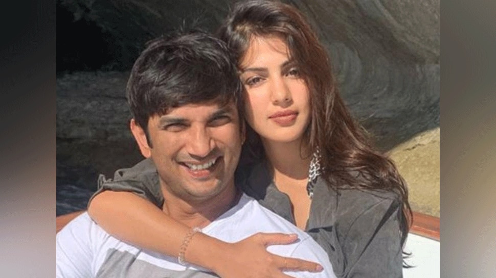 रिया चक्रवर्ती Rhea Chakraborty