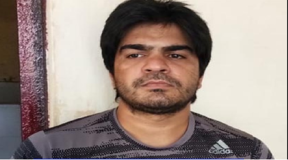 फिर सुर्खियों में सुंदर भाटी का भतीजा, रंगदारी न देने पर ठेकेदार को दी जान से मारने की धमकी फिर सुर्खियों में सुंदर भाटी का भतीजा, रंगदारी न देने पर ठेकेदार को दी जान से मारने की धमकी