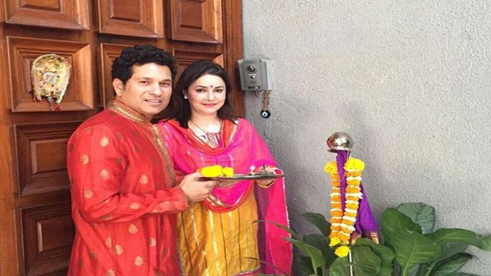 cricket stars who share a huge age difference with their wives includin Sachin tendulkar| इन
