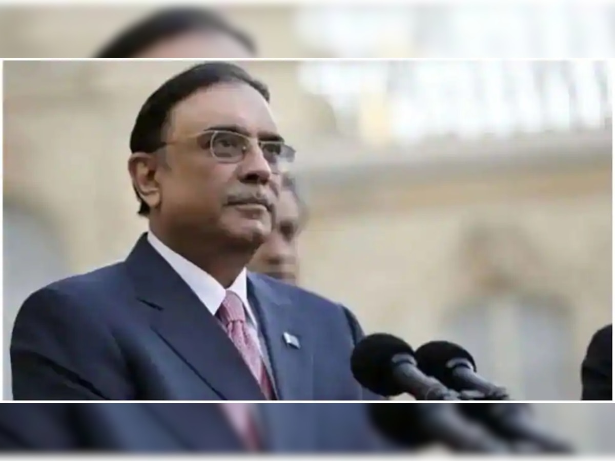 भ्रष्टाचार के मामले में पाकिस्तान के पूर्व राष्ट्रपति जरदारी के खिलाफ आरोप तय