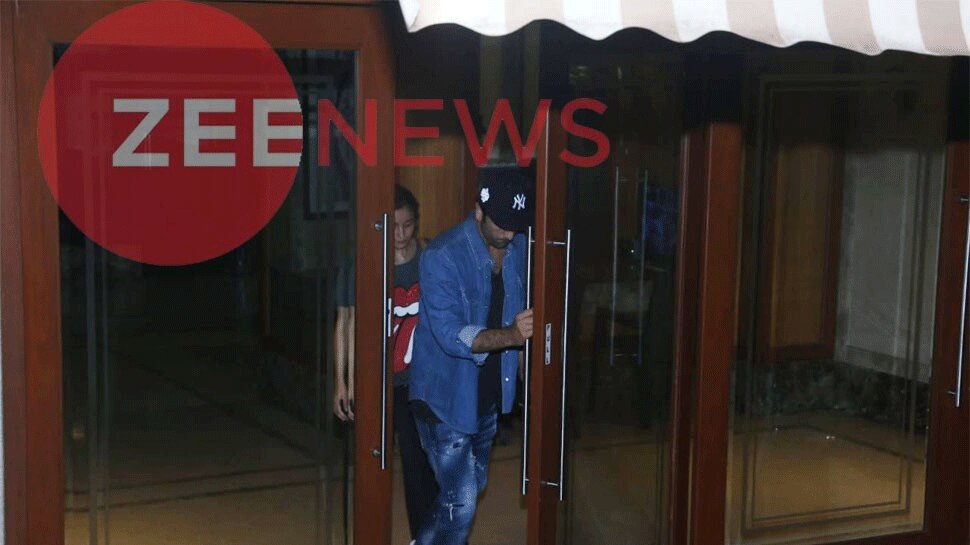 संजय दत्त की बायोपिक में नजर आए थे रणबीर कपूर Alia-Ranbir at Sanjay Dutt House