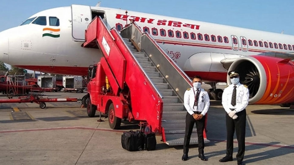 Air India fired 50 pilots overnight, ICPA said - a matter of shock | Air  India ने रातों-रात 50 पायलटों को नौकरी से निकाला, ICPA ने कहा-सदमे की बात |  Hindi News, देश
