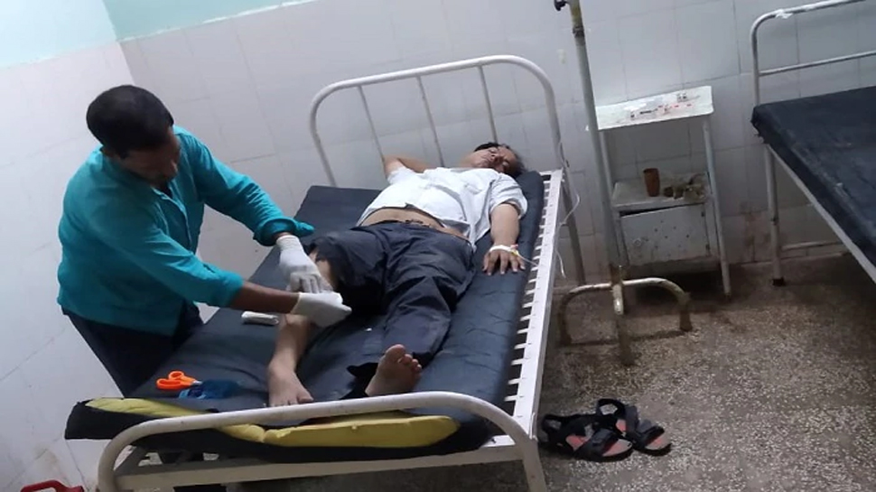 आगरा बस हाइजैक का मास्टरमाइंड एनकाउंटर के दौरान गिरफ्तार, पूछताछ जारी आगरा बस हाइजैक का मास्टरमाइंड एनकाउंटर के दौरान गिरफ्तार, पूछताछ जारी