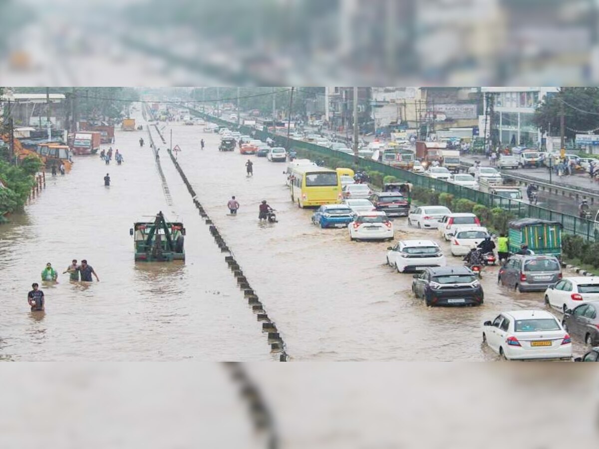 Delhi Rains: ଦିଲ୍ଲୀରେ ପ୍ରବଳ ବର୍ଷା, ଜନଜୀବନ ପ୍ରଭାବିତ