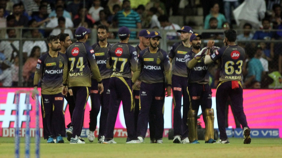 IPL इतिहास: इन 3 टीमों ने जीते हैं लगातार कई मुकाबले, जानिए कौन है नंबर वन IPL इतिहास: इन 3 टीमों ने जीते हैं लगातार कई मुकाबले, जानिए कौन है नंबर वन