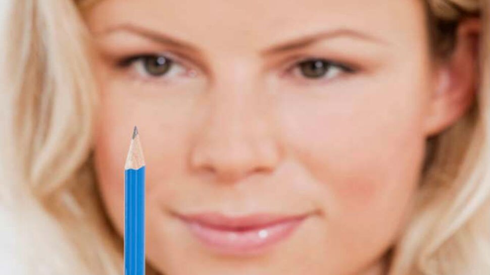 आखों का करें व्यायाम do regular eye exercise