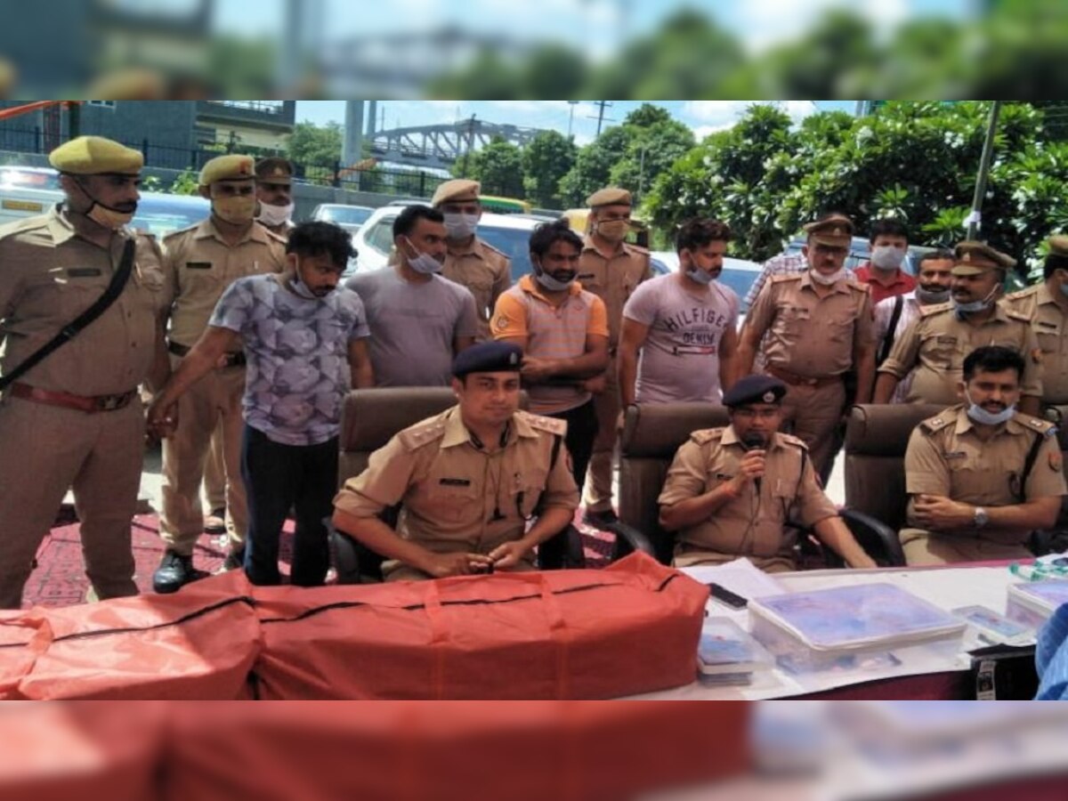 पुलिस ने जालासाजी गैंग के 4 लोगों को पकड़ा 