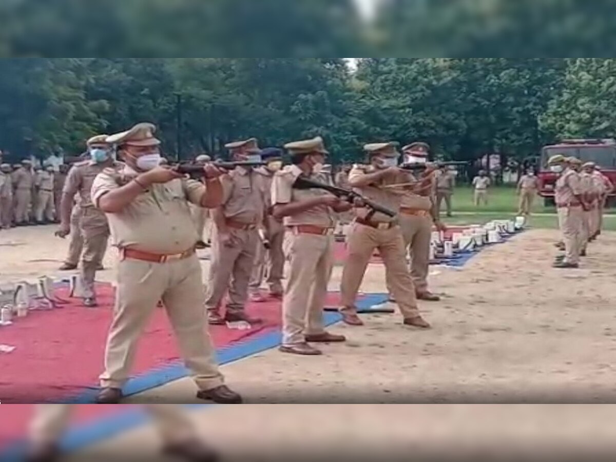 मॉकड्रिल करती बाराबंकी पुलिस 