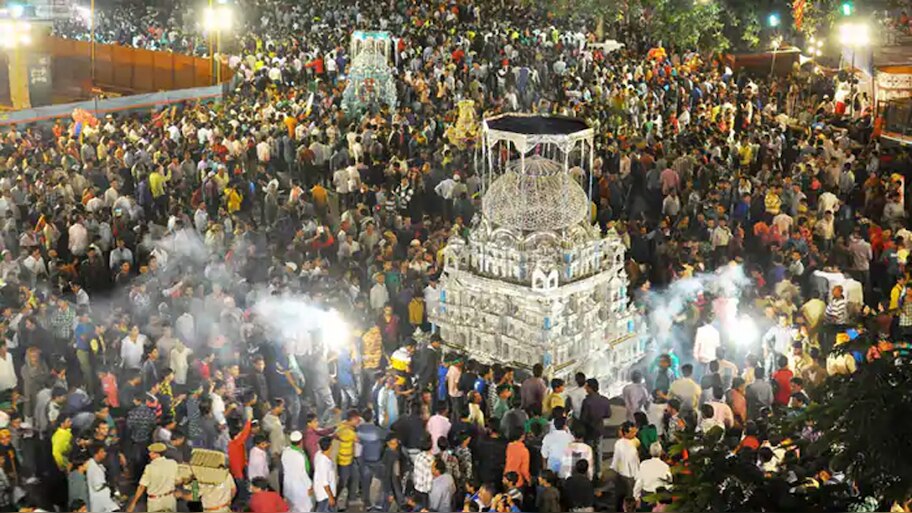 Muharram 2020: जानिए क्या है ताज़ियादारी और कब से हुआ इसका आगाज़