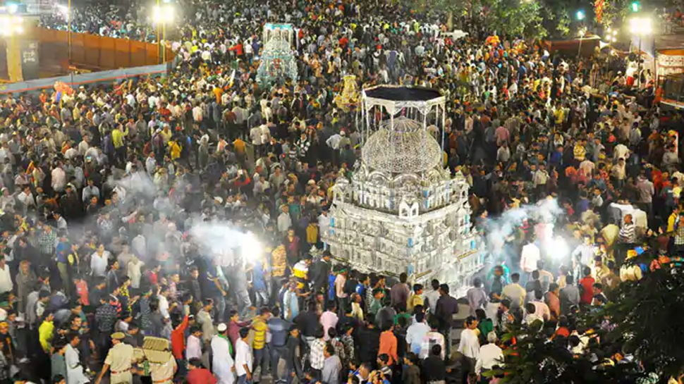 Muharram 2020: जानिए क्या है ताज़ियादारी और कब से हुआ इसका आगाज़ Muharram 2020: जानिए क्या है ताज़ियादारी और कब से हुआ इसका आगाज़