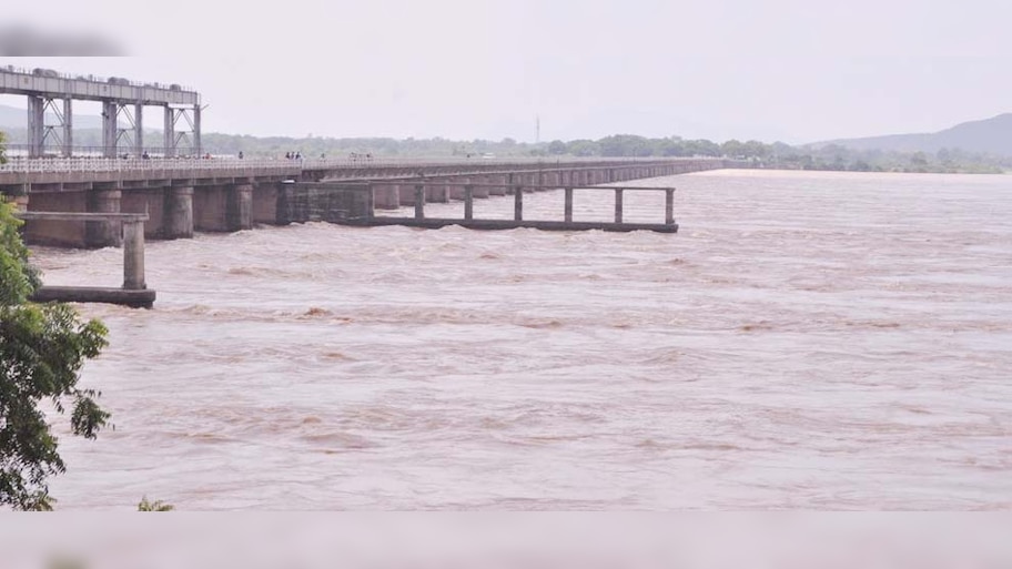 ପୂର୍ଣ୍ଣିମା ପାଇଁ ଖସୁନି ବନ୍ୟାଜଳ: ଜଳସମ୍ପଦ ବିଭାଗ ଯନ୍ତ୍ରୀ