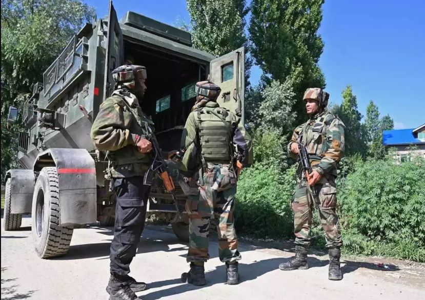 Jammu Kashmir में आतंकियों का नई करतूत, देशभक्तों को धमकाने के लिए जारी की लिस्ट