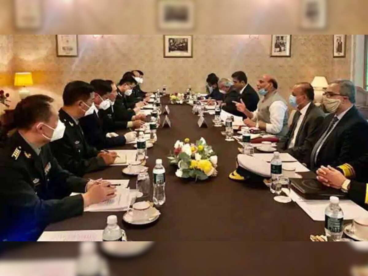 मॉस्को में भारत-चीन के रक्षा मंत्रियों के बीच हुई बैठक