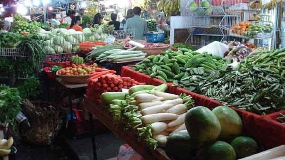 कोरोना काल में सब्जी खाना मुहाल, आलू 50 रुपये किलो के पार