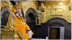 शिरडी के साईं बाबा मंदिर पर पड़ा कोरोना का असर, हुआ करोड़ों का नुकसान