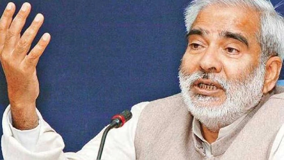सियासत में आने से पहले मैथ पढ़ाते थे रघुवंश प्रसाद सिंह, कई बार जेल भी गए