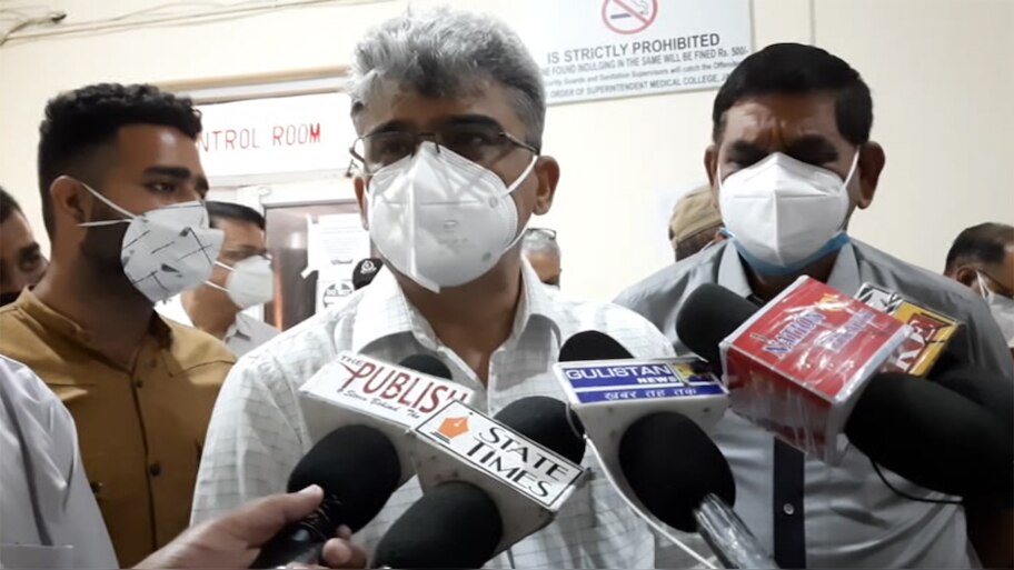 जम्मू गवर्नमेंट मेडिकल कालेज के 15 डॉक्टर्स सस्पेंड, लगातार मिल रही थी शिकायतें