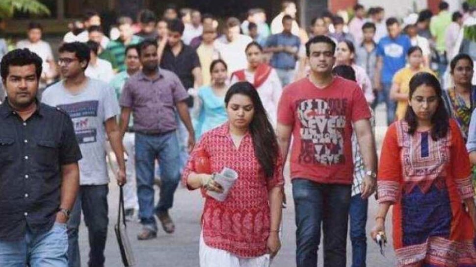 Lockdown के बाद क्या करेंगे युवा? जानिए इनके अगले 6 महीने की प्लानिंग Lockdown के बाद क्या करेंगे युवा? जानिए इनके अगले 6 महीने की प्लानिंग