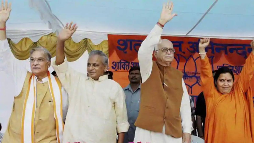 बाबरी मस्जिद विध्वंस केस में फैसले के वक्त कोर्ट में मौजूद नहीं रहेंगे आडवाणी, जोशी और उमा
