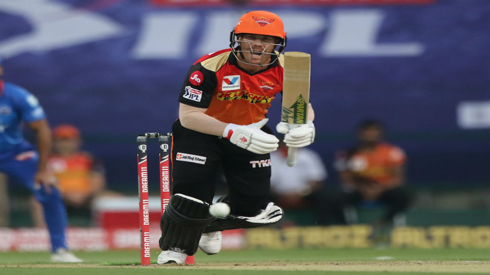 डेविड वॉर्नर हैं सबसे आगे David Warner