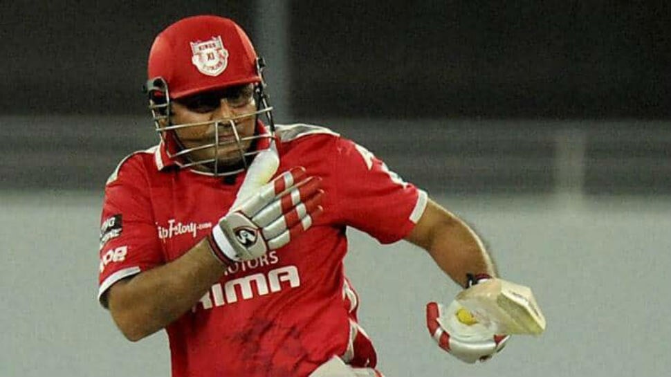 वीरू भी हैं तीसरे नंबर पर रिकॉर्ड में Virender Sehwag