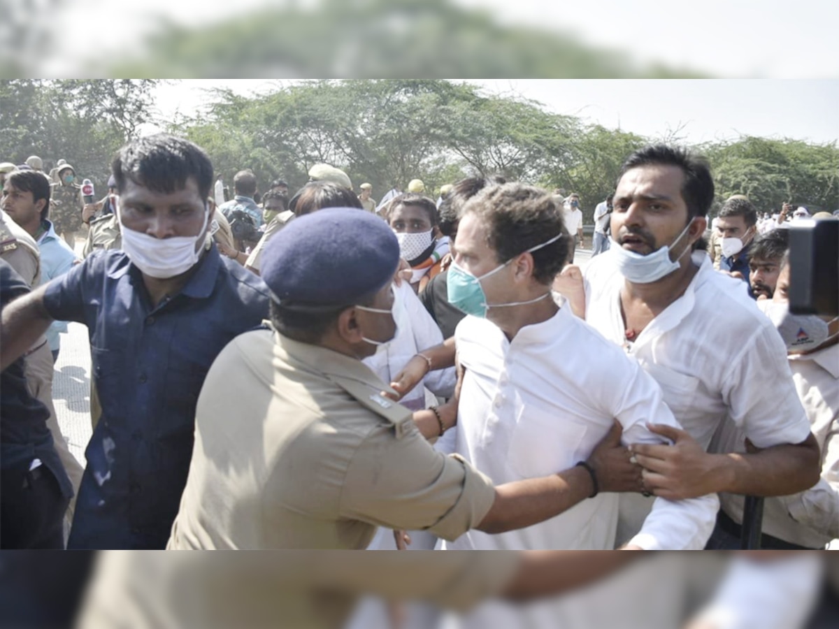 राहुल गांधी को पुलिस ने लिया हिरासत में, पैदल जा रहे थे हाथरस, कांग्रेस ने सरकार पर साधा निशाना