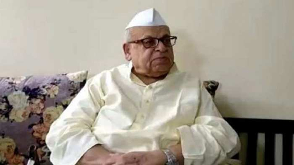 साबिक गवर्नर अज़ीज़ कुरैशी को पुलिस का नोटिस, CAA प्रोटेस्ट में दिया था यह भाषण साबिक गवर्नर अज़ीज़ कुरैशी को पुलिस का नोटिस, CAA प्रोटेस्ट में दिया था यह भाषण