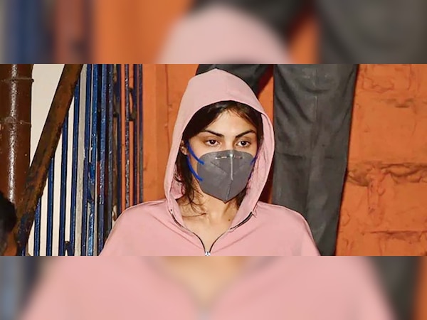 ଜେଲରୁ ଫେରିବା ପରେ ସିବିଆଇରକୁ ଚିଠି ଲେଖିଲେ ରିୟା, କାର୍ଯ୍ୟାନୁ୍ଷ୍ଠାନ ପାଇଁ ଅନୁରୋଧ...