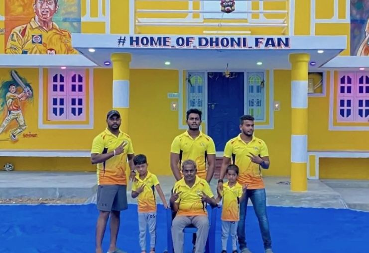 IPL: Dhoni के इस Fan ने CSK के रंग में रंग लिया घर, हो रहा है Viral