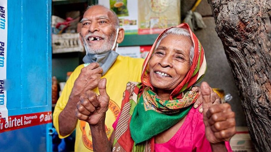 बाबा का ढाबा: शादी को याद करते हुए बोले कांता प्रसाद, तब हमें नए कपड़े पहनाए गए थे...