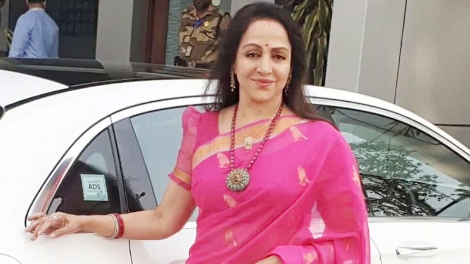 बेटियों के कारण सीखी कुकिंग Hema Malini Birthday