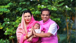 जानिए अमित जोगी और उनकी पत्नी ऋचा जोगी ने एक ही सीट से क्यों भरा नामांकन?