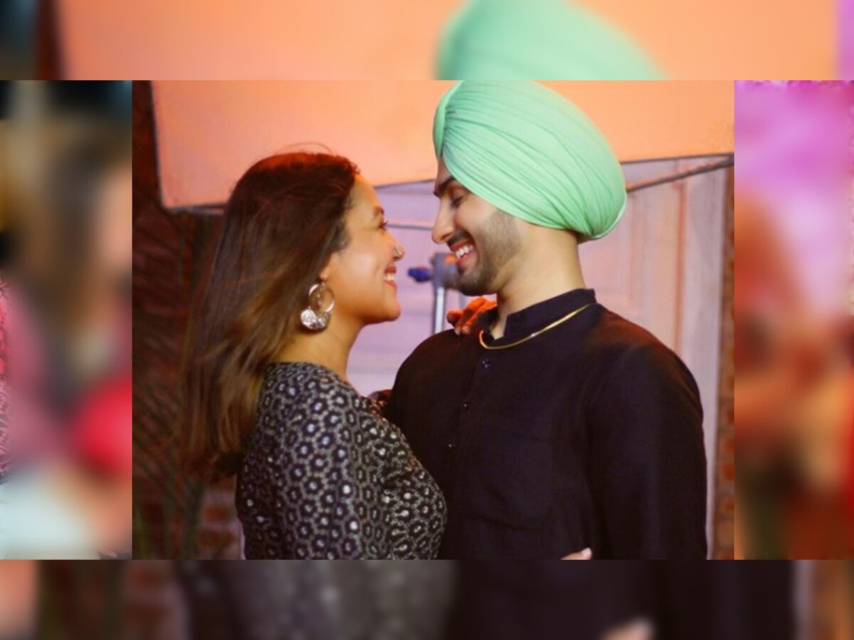 Neha Kakkar Shared Photos Of How Rohanpreet Proposed Her रोहनप्रीत ने ऐसे किया था नेहा कक्कड़