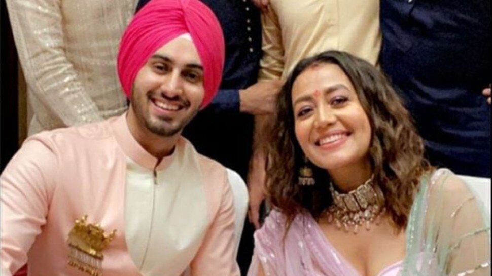 'पिंक' था सगाई का थीम engagement theme