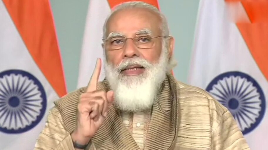 दुर्गा पूजा में शामिल हुए PM, कहा- हर जरूरत में बंगाल ने शस्त्र और शास्त्र से मुल्क सेवा की