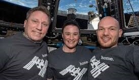 अंतरिक्ष से छह माह बाद वापस लौटे तीन अंतरिक्षयात्री 