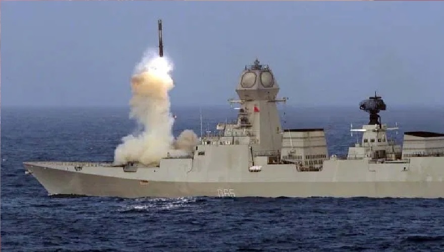दुनिया ने देखा भारतीय नौसेना का पराक्रम, एंटी शिप मिसाइल उरन का सफल परीक्षण