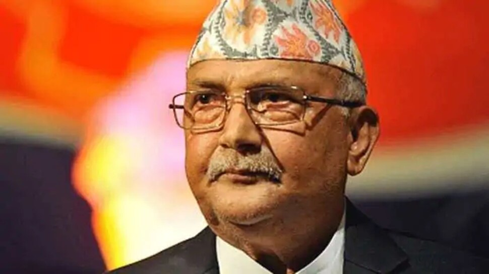 रॉ प्रमुख से मिलने के बाद नेपाली PM केपी ओली ने शेयर किया पुराना नक्शा, फूटा लोगों का गुस्सा रॉ प्रमुख से मिलने के बाद नेपाली PM केपी ओली ने शेयर किया पुराना नक्शा, फूटा लोगों का गुस्सा