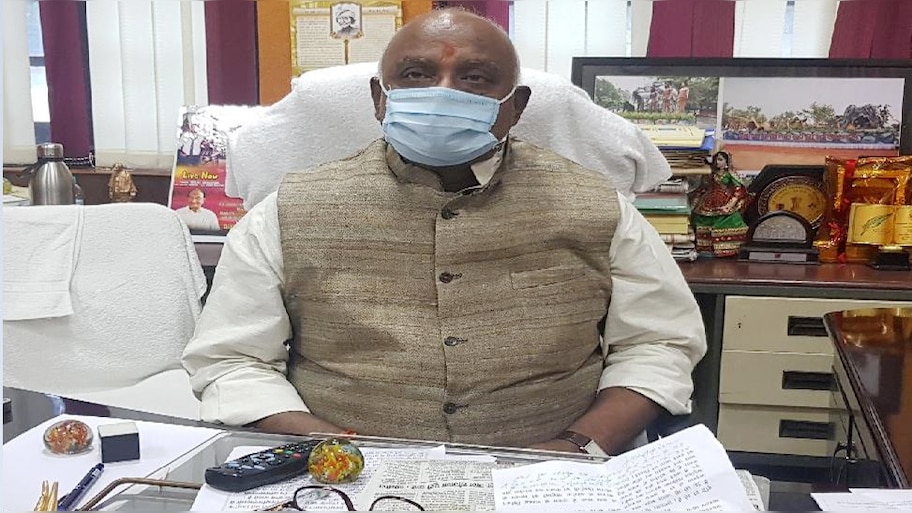 वोट मांगने गए BJP विधायक को लोगों ने बताया झूठा, जानिए फिर क्या बोले MLA