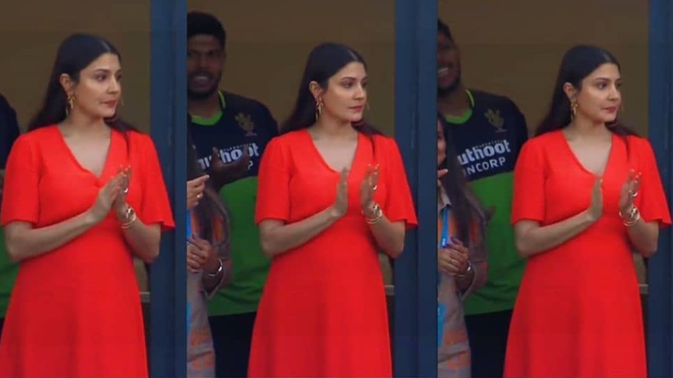 anushka sharma flaunts baby bump in red dress while RCB and CSK match in  dubai | IPL मैच के दौरान विराट को चीयर करने पहुंची अनुष्का, रेड ड्रेस में  किया बेबी बंप