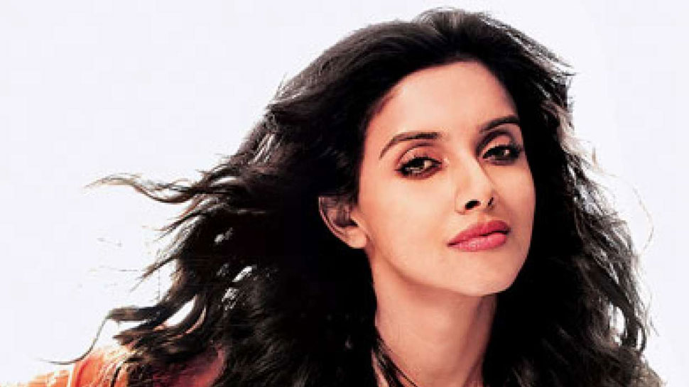 डॉक्टर बनना चाहती थीं असिन Asin Birthday