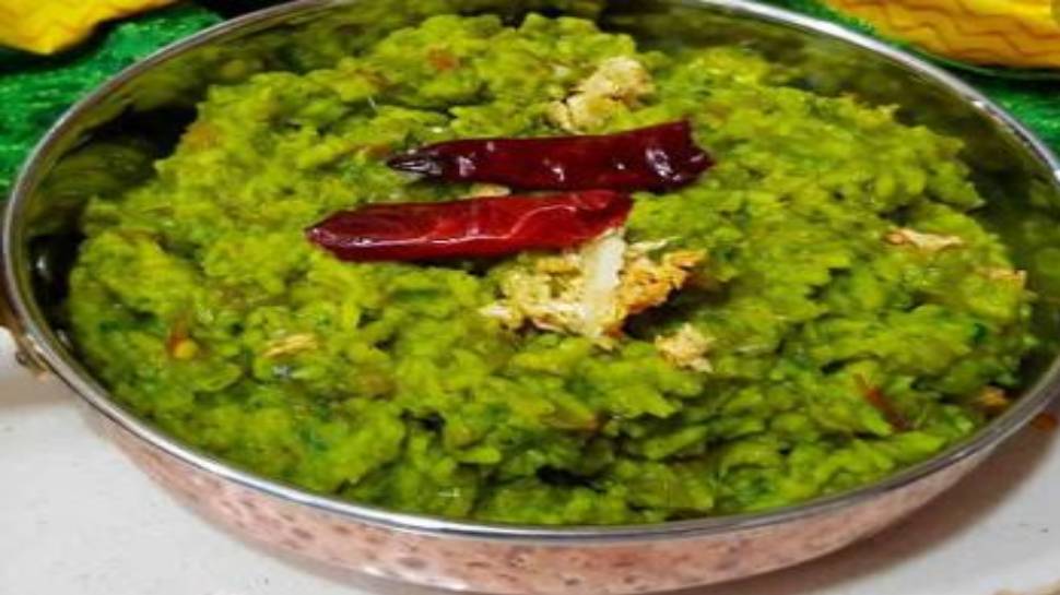 how to cook palak dal khichdi recipe। इस रेसिपी से बनाइए पालक की खिचड़ी, सर्दियों के मौसम में रहेंगे चुस्त-दुरुस्त | इस रेसिपी से बनाइए पालक की खिचड़ी ...