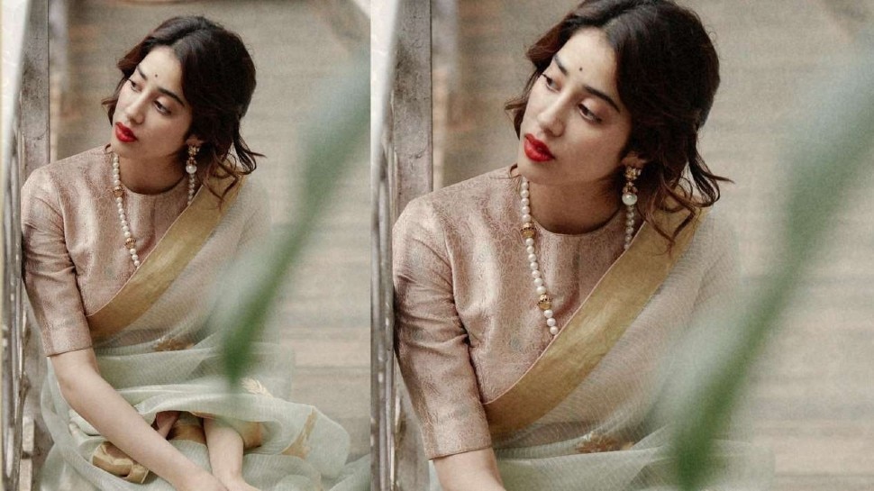 Janhavi Kapoor Retro look